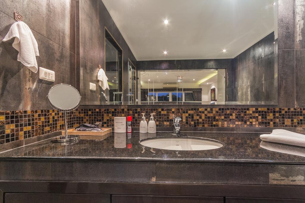 Dasiri Beach Apartment Premium Патая Екстериор снимка